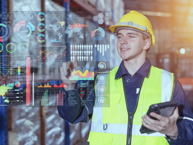 Gestão orientada por dados: por que informação de qualidade se tornou um ativo estratégico para a Indústria? 